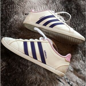 Rare Adidas Neo Corneo court shoe!